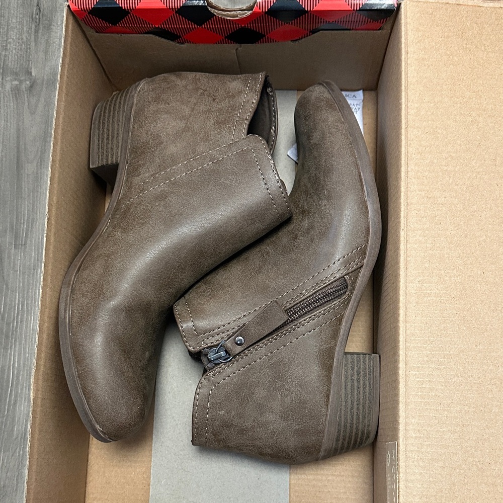 Arizona GALEN taupe side zip booties 037-0371